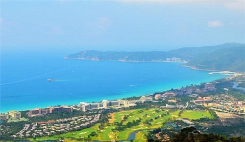 朝天门防空洞串串香